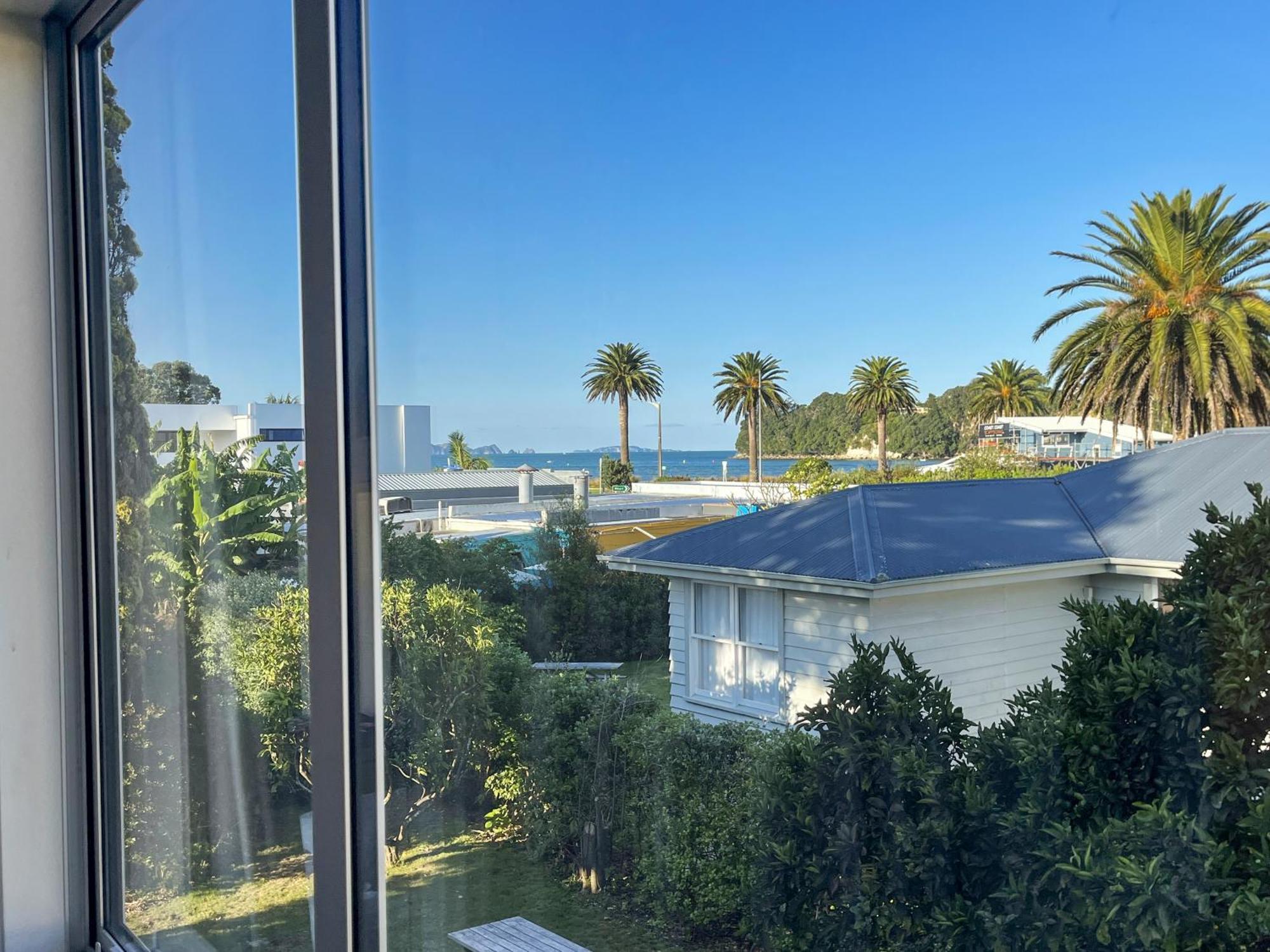 Sybil'S Place Whitianga Bagian luar foto
