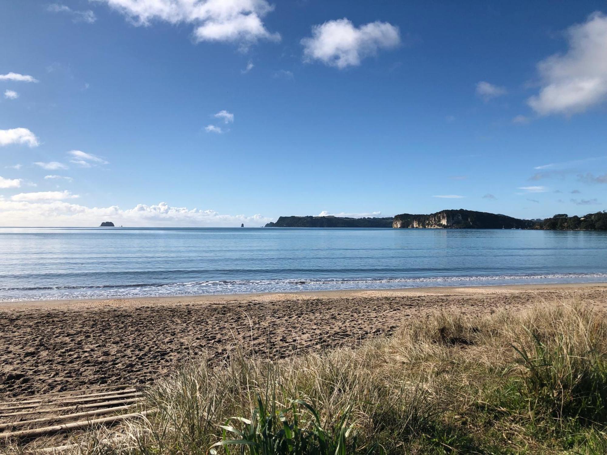 Sybil'S Place Whitianga Bagian luar foto